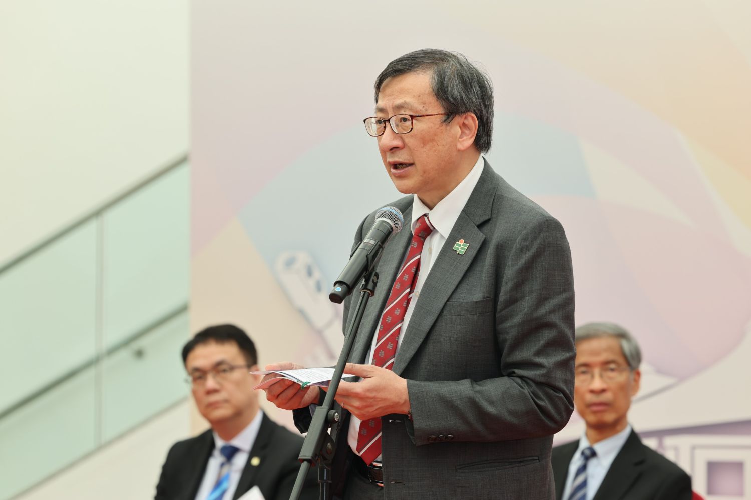 教大校長李子建教授