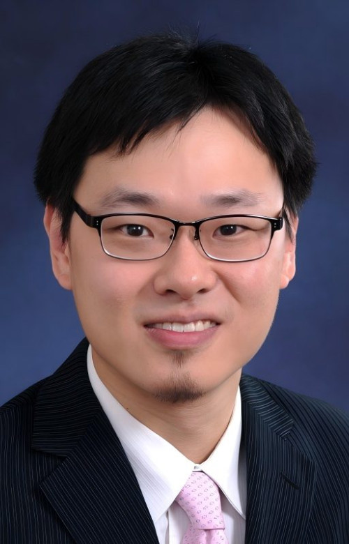 Mr Eric Chow Yik-cheung